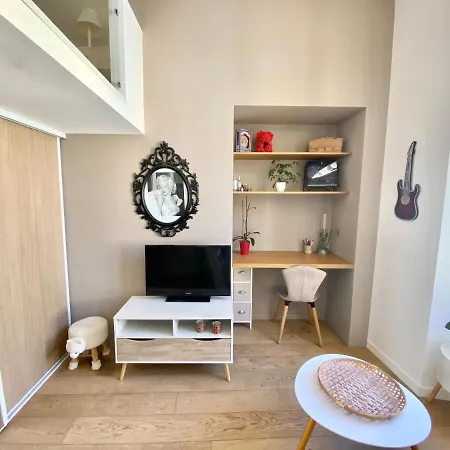 Rio's Apartment *